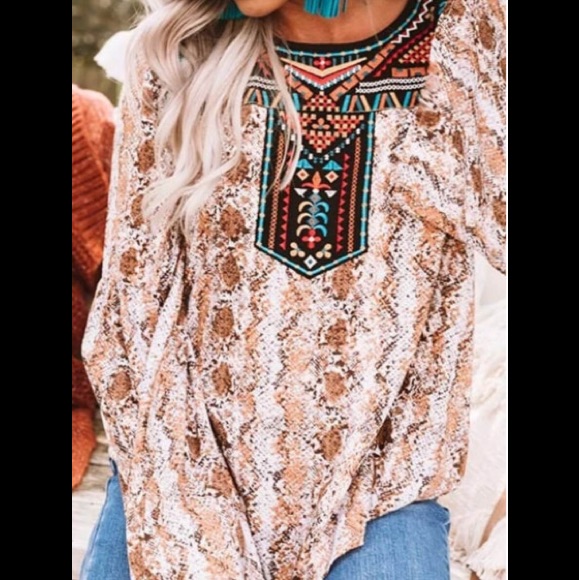 Native American Embroidery W/Animal Print Long Flare Sleeves Hippie Style Shirt